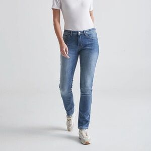 DU/ER Women’s Straight Cut Mid Denim Wash Jean - Size 27 / 30 Length